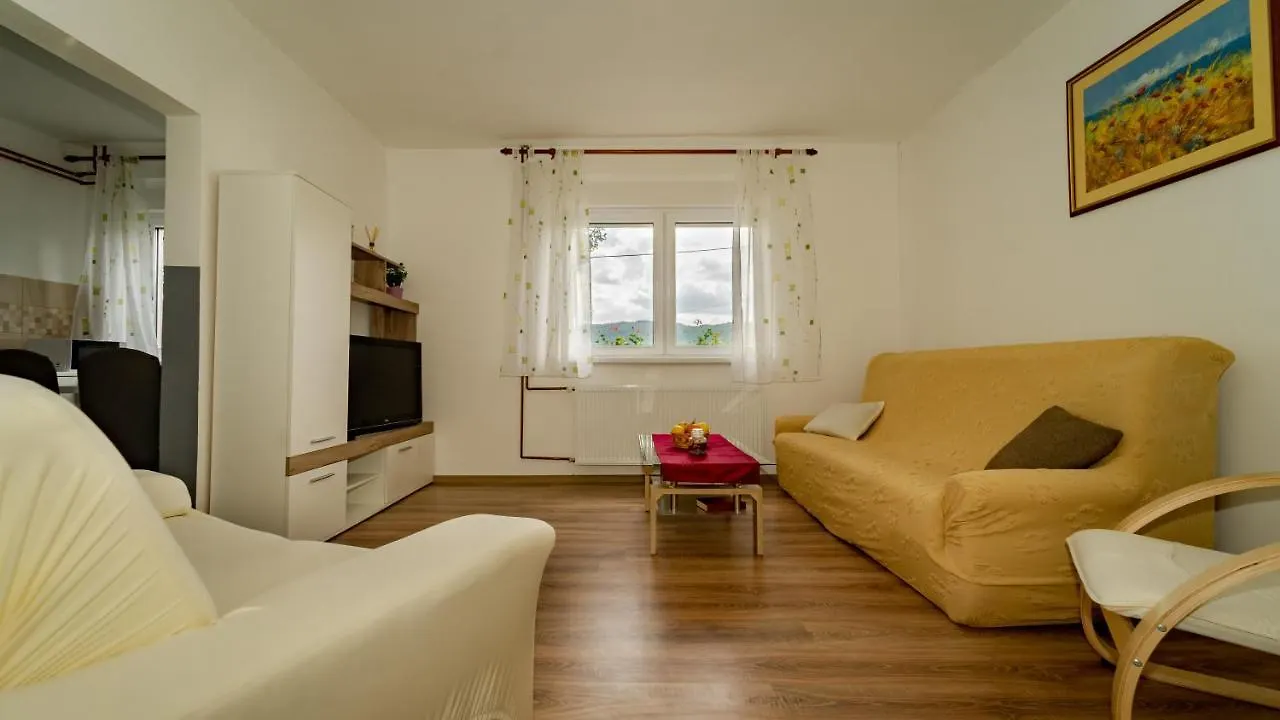 Apartman Gradina Gomirje